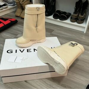 Givenchy (ARCHED) Shark Lock Ankle Biker Boots